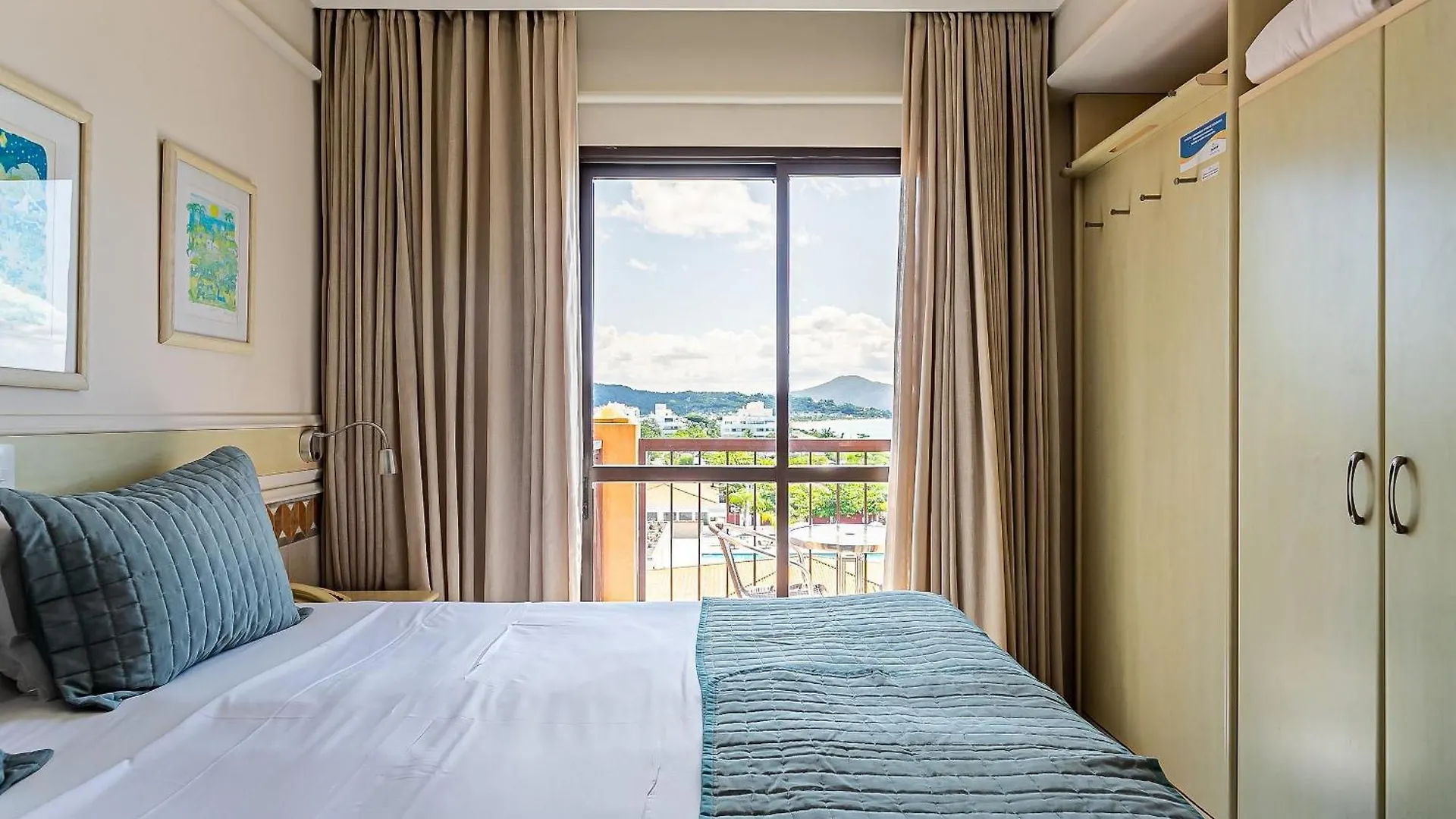 Resort Pe Na Areia - Studios Direto Com Proprietario Jbvjr Florianópolis