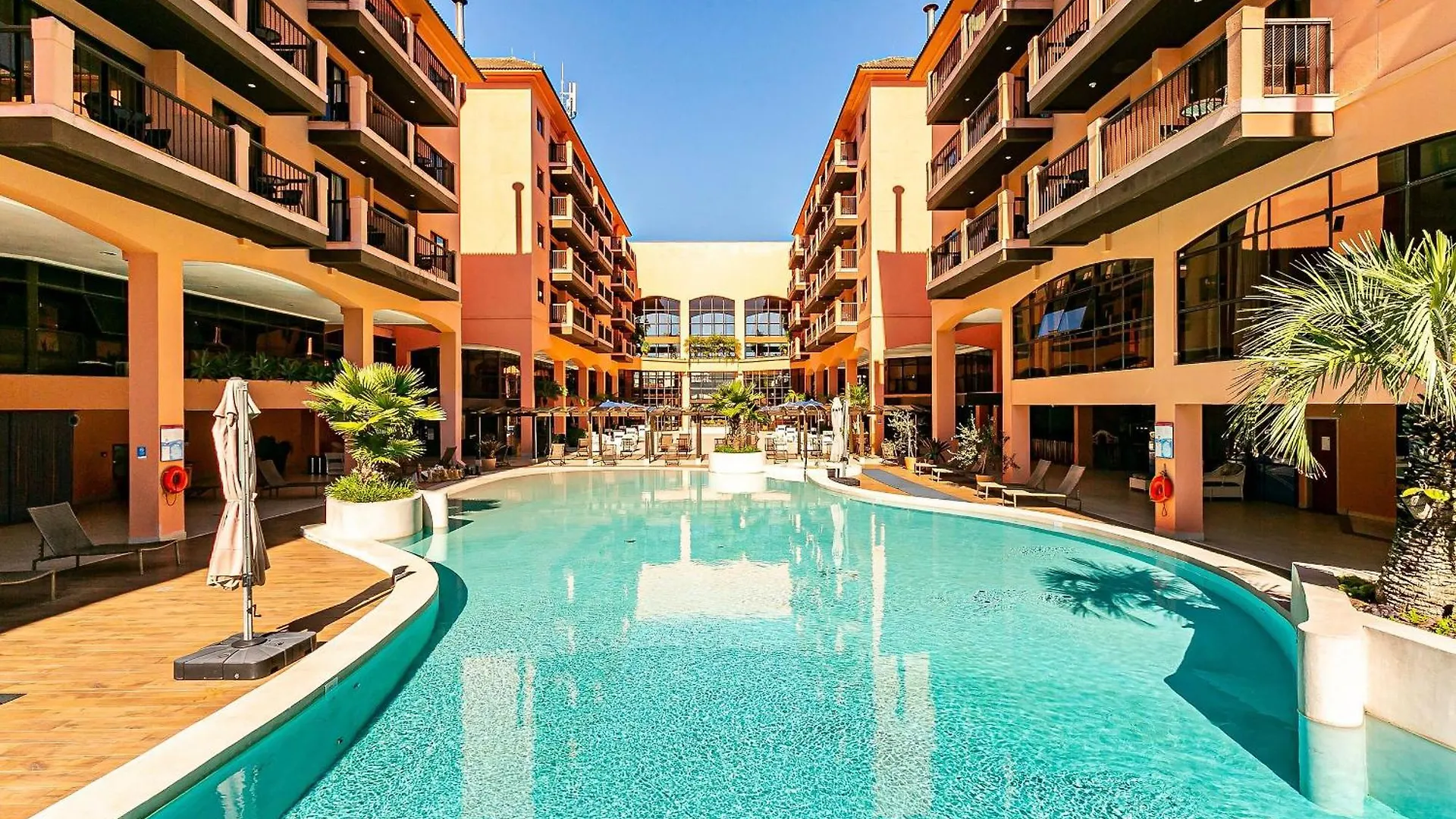 Resort Pe Na Areia - Studios Direto Com Proprietario Jbvjr Florianópolis